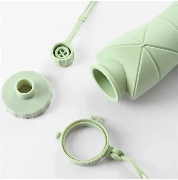 600ml Silicone Folding Bottle β Foldable & Leak-Proof Travel Water Bottle